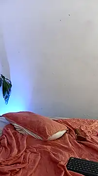 Snapshot of lanaa_paul1 chatting on 03/11/25, 11:59 lanaa paul1 online show from 03/11/25, 11:59