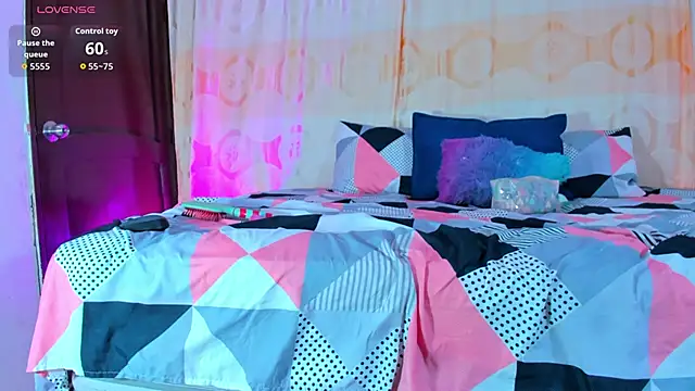 Snapshot of lanaa_paul1 chatting on 10/23/25, 09:02 lanaa paul1 online show from 10/23/25, 09:02