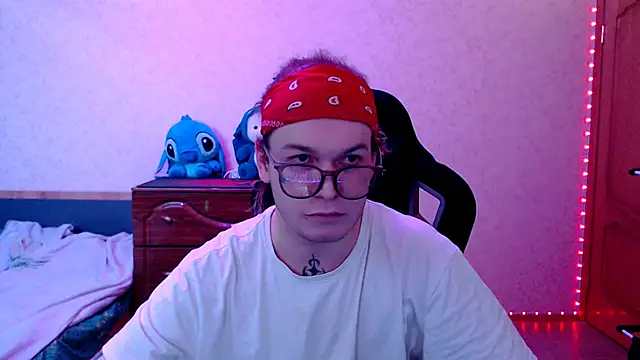 Snapshot of Steve_Mi chatting on 09/15/25, 01:33 Steve Mi online show from 09/15/25, 01:33