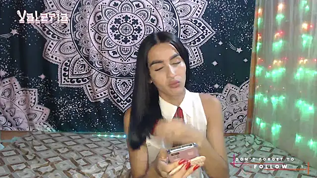 liissa 0 online show from 12/03/25, 04:09