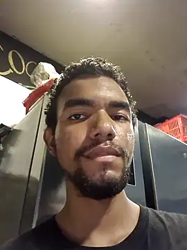 Snapshot of Reynold2608 chatting on 02/24/26, 07:12 Reynold2608 online show from 02/24/26, 07:12