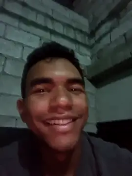 Snapshot of Reynold2608 chatting on 03/14/26, 01:44 Reynold2608 online show from 03/14/26, 01:44