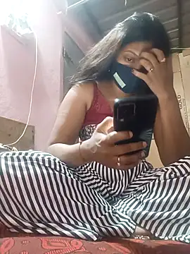 Snapshot of queensenorita chatting on 03/10/25, 07:29 queensenorita online show from 03/10/25, 07:29