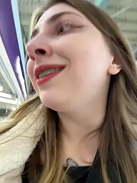 Sunny   Bunny online show from 02/04/25, 03:15