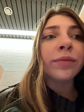 Sunny   Bunny online show from 02/27/25, 05:15