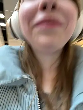 Sunny   Bunny online show from 03/17/25, 02:01