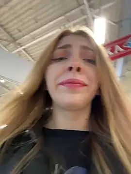 Sunny   Bunny online show from 10/07/25, 08:11