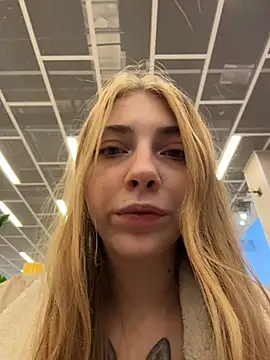 Sunny   Bunny online show from 10/14/25, 08:15