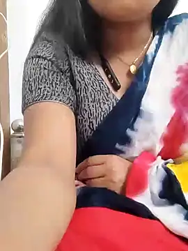 Snapshot of Priya_2222 chatting on 01/13/25, 05:23 Priya 2222 online show from 01/13/25, 05:23