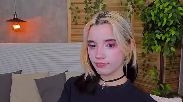 Snapshot of as1an_girlfriend chatting on 01/28/25, 02:21 as1an girlfriend online show from 01/28/25, 02:21