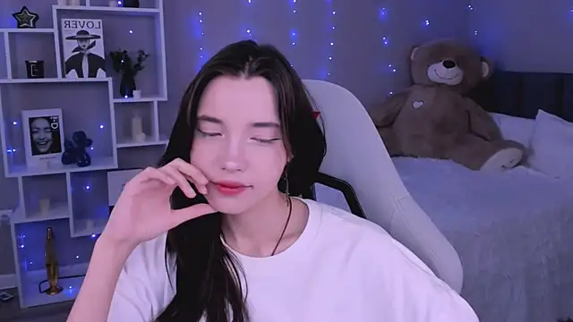 as1an girlfriend online show from 05/08/26, 02:50