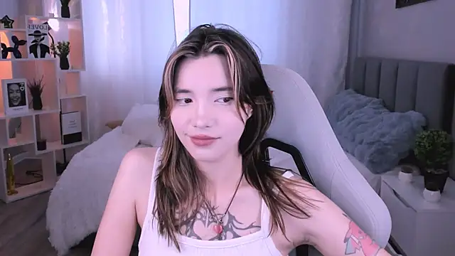 as1an girlfriend online show from 06/24/26, 03:49