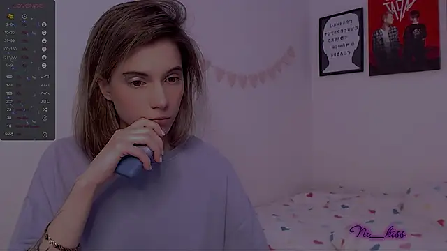 Snapshot of _ni_kiss chatting on 03/07/25, 06:54 ni kiss online show from 03/07/25, 06:54