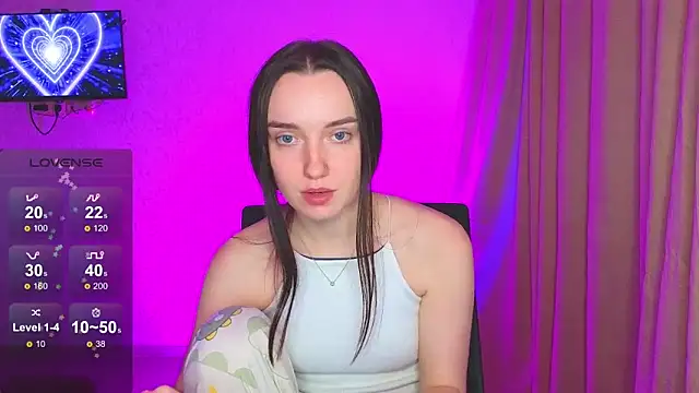 Snapshot of Wild_Sophie_ chatting on 02/07/25, 08:53 Wild Sophie online show from 02/07/25, 08:53