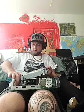 Ozomitro online show from 09/21/25, 07:10