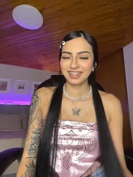 Hilary pinkk online show from 06/21/26, 01:30