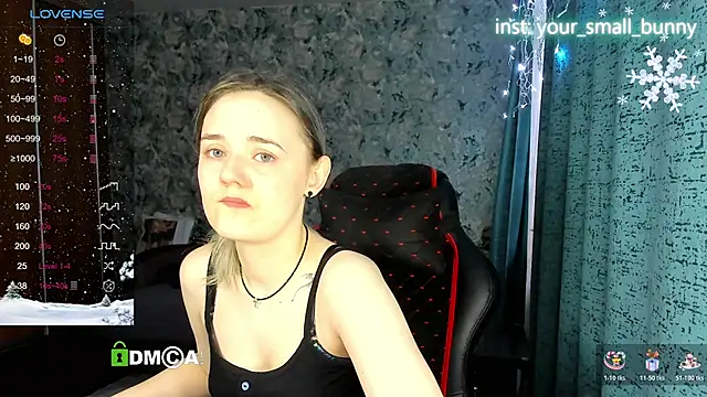 Your small bunny online show from 12/18/25, 03:01