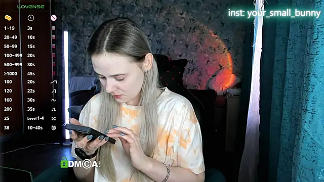 Your small bunny online show from 05/05/26, 02:08