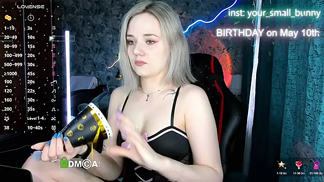 Your small bunny online show from 05/11/26, 02:06