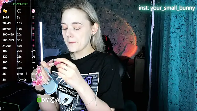 Your small bunny online show from 07/03/26, 02:07