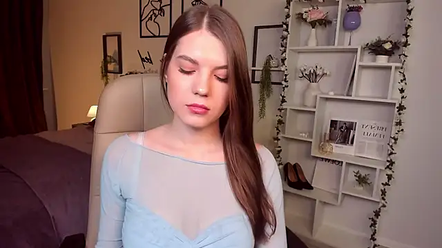 Snapshot of BellaSweetHeart chatting on 02/20/25, 03:30 BellaSweetHeart online show from 02/20/25, 03:30