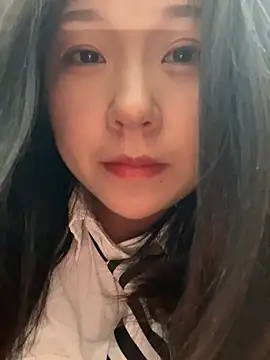 Snapshot of Xixi-Gala chatting on 03/17/25, 04:40 Xixi-Gala online show from 03/17/25, 04:40