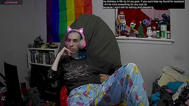 tallnerdyguy online show from 02/15/25, 02:15