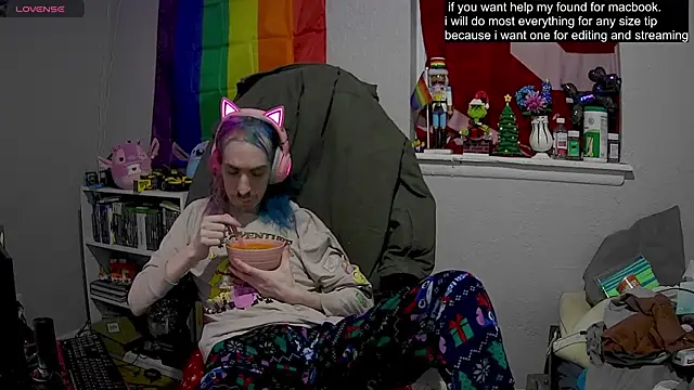 tallnerdyguy online show from 02/23/25, 02:18