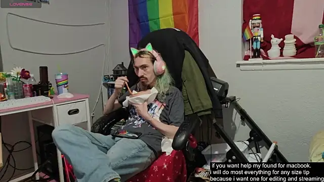 tallnerdyguy online show from 09/16/25, 12:22