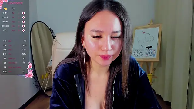 Snapshot of margeriTirell chatting on 12/08/24, 02:49 margeriTirell online show from 12/08/24, 02:49