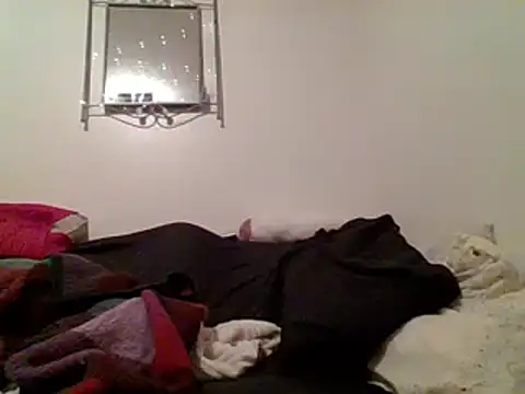 Snapshot of ivylee31 chatting on 12/05/24, 10:45 ivylee31 online show from 12/05/24, 10:45