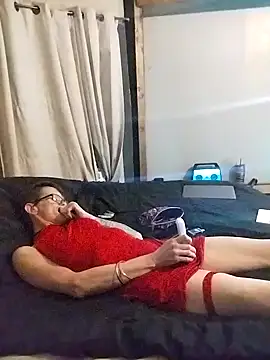 Snapshot of ivylee31 chatting on 12/19/24, 08:23 ivylee31 online show from 12/19/24, 08:23