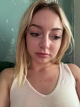 Snapshot of melissa_grr chatting on 02/16/26, 01:51 melissa grr online show from 02/16/26, 01:51