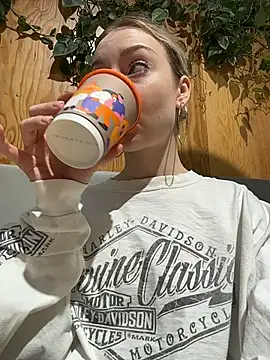 Snapshot of melissa_grr chatting on 02/27/26, 11:54 melissa grr online show from 02/27/26, 11:54