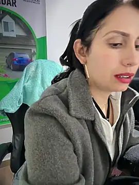 Snapshot of Alysson-- chatting on 05/02/26, 02:00 Alysson-- online show from 05/02/26, 02:00