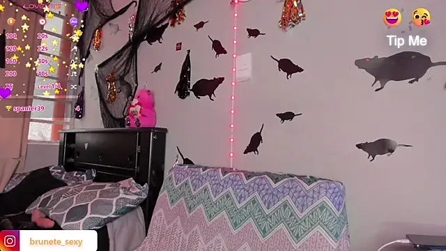 Brunettesexy0 online show from 10/07/25, 07:11