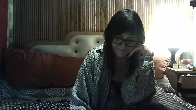 AlanaLaDream online show from 12/21/24, 01:15