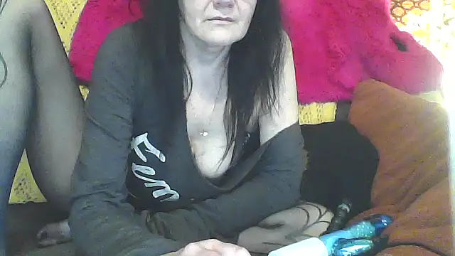 Snapshot of AlanaLaDream chatting on 02/15/26, 11:52 AlanaLaDream online show from 02/15/26, 11:52