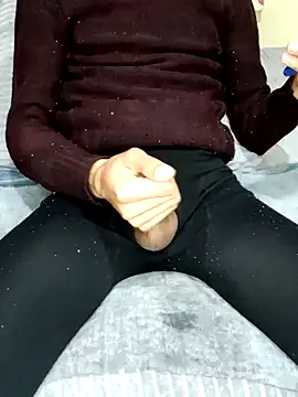 Snapshot of Anal_Fisting9 chatting on 01/20/25, 11:54 Anal Fisting9 online show from 01/20/25, 11:54