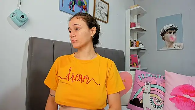 naughtyloverss online show from 06/18/26, 03:27