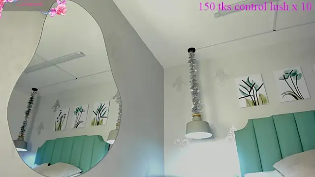 Khenta Michells online show from 02/04/25, 12:55