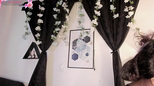 Khenta Michells online show from 05/01/26, 11:15