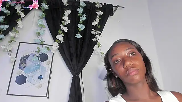 Khenta Michells online show from 05/13/26, 11:29