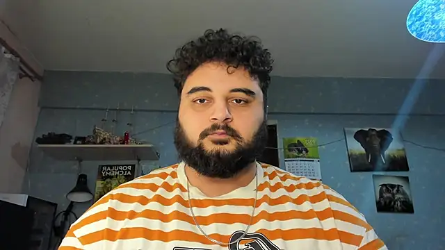 Snapshot of teddy_alan chatting on 02/05/25, 03:09 teddy alan online show from 02/05/25, 03:09