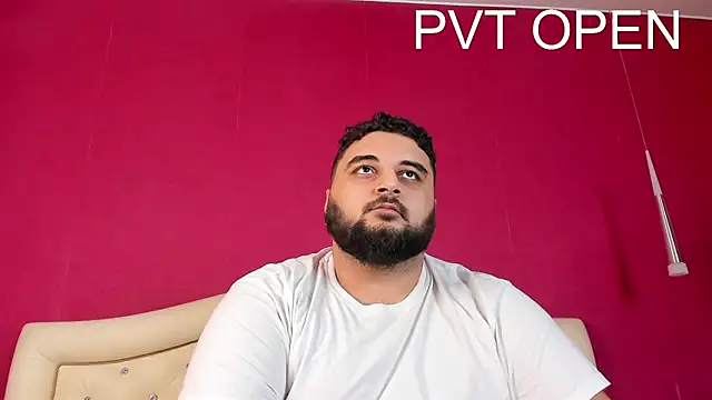 Snapshot of teddy_alan chatting on 03/14/25, 02:31 teddy alan online show from 03/14/25, 02:31