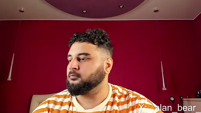 Snapshot of teddy_alan chatting on 03/17/25, 10:49 teddy alan online show from 03/17/25, 10:49