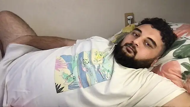 Snapshot of teddy_alan chatting on 09/12/25, 03:23 teddy alan online show from 09/12/25, 03:23