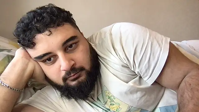 Snapshot of teddy_alan chatting on 09/13/25, 11:32 teddy alan online show from 09/13/25, 11:32