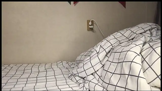 Snapshot of teddy_alan chatting on 10/05/25, 08:56 teddy alan online show from 10/05/25, 08:56