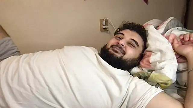 Snapshot of teddy_alan chatting on 10/20/25, 12:49 teddy alan online show from 10/20/25, 12:49